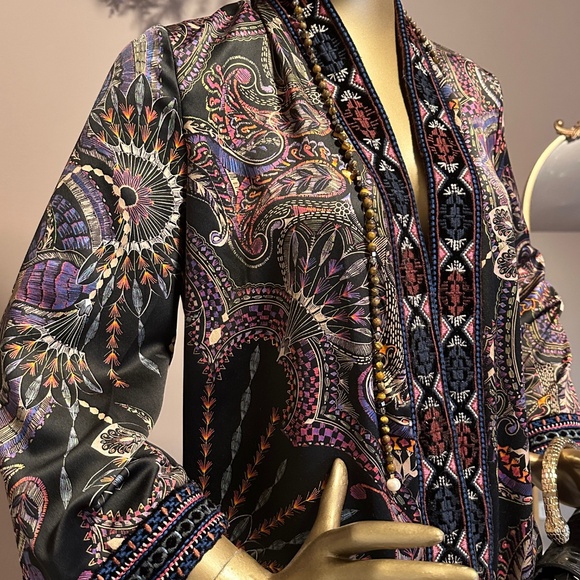 "Bohemian Silk & Velvet: Johnny's Signature Purple & Black Kimono" - Picture 10 of 11